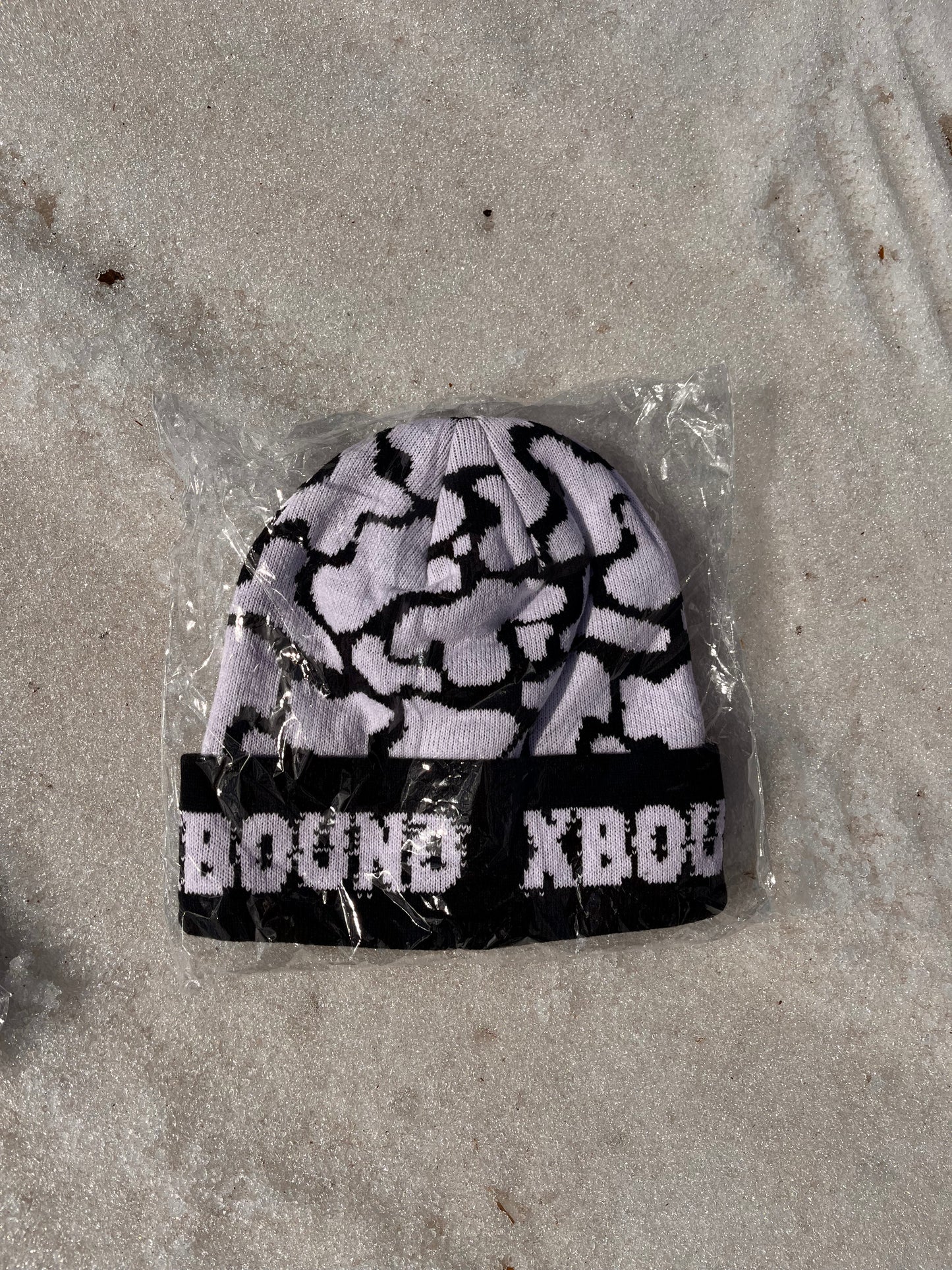 "Skyline Knit" Beanie - Black and White