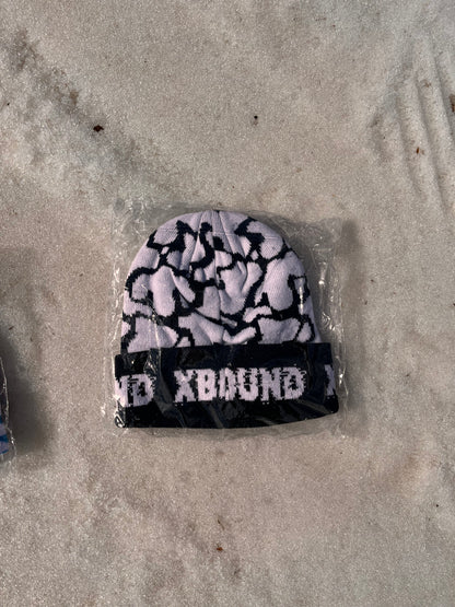 "Skyline Knit" Beanie - Black and White